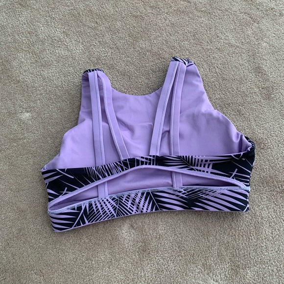 Chestee Bra - Picture 2 of 2